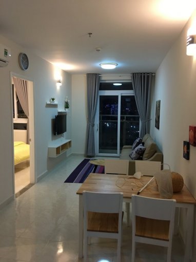 Cho thuê CH 90 Riverside kế Saigon Pearl, 1PN, 10tr/th, nội thất cơ bản LH: 0906 910 *** Mrs Phương