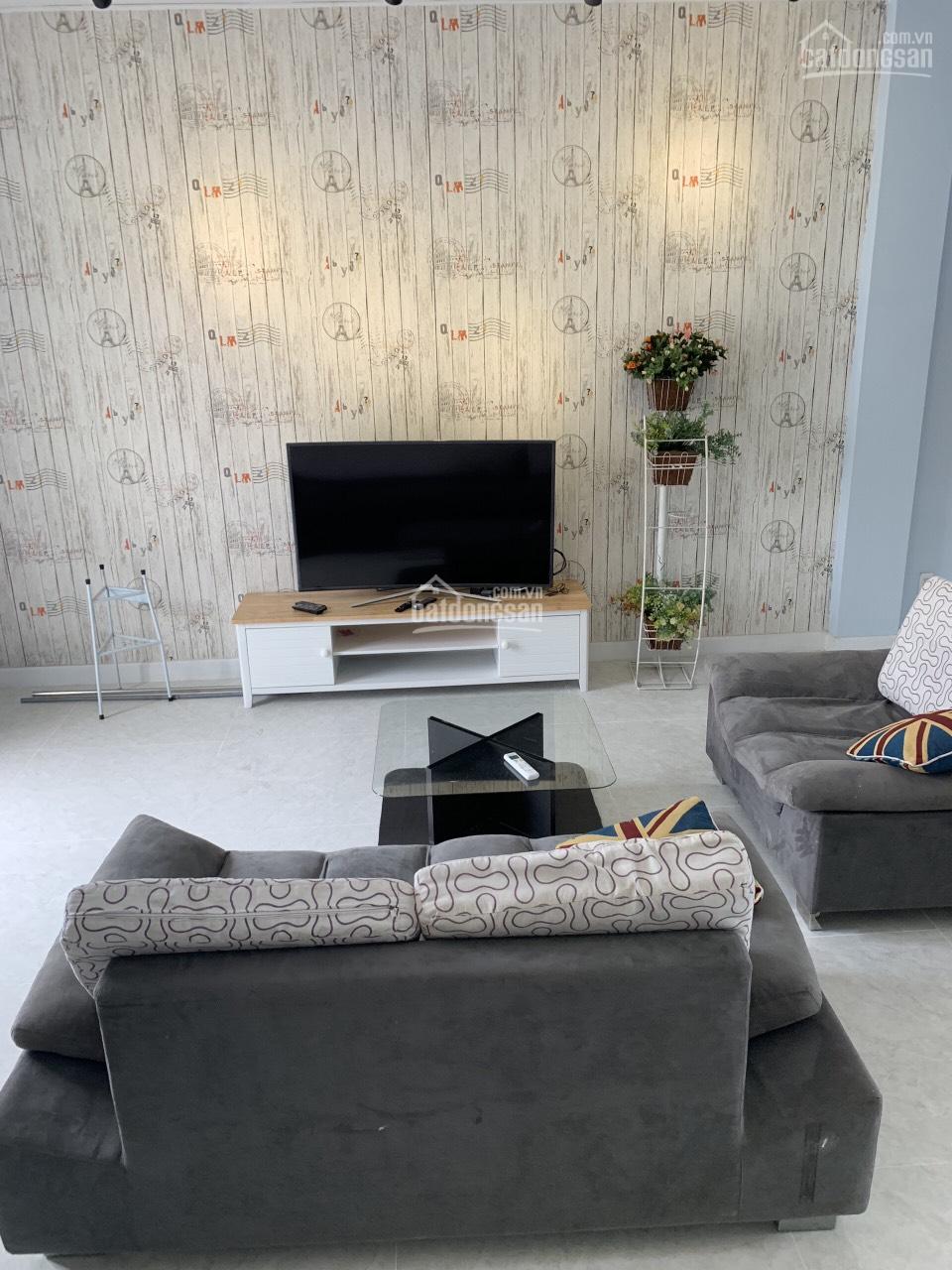 Nhà Melosa Garden 8x18m nội thất đầy đủ, 1 phòng trống, 2 sảnh, 3PN 4WC có sân ô tô 0908 119 *** Nhà Melosa Garden 8x18m nội thất đầy đủ, 1 phòng trống, 2 sảnh, 3PN 4WC có sân ô tô 0908 119 ***