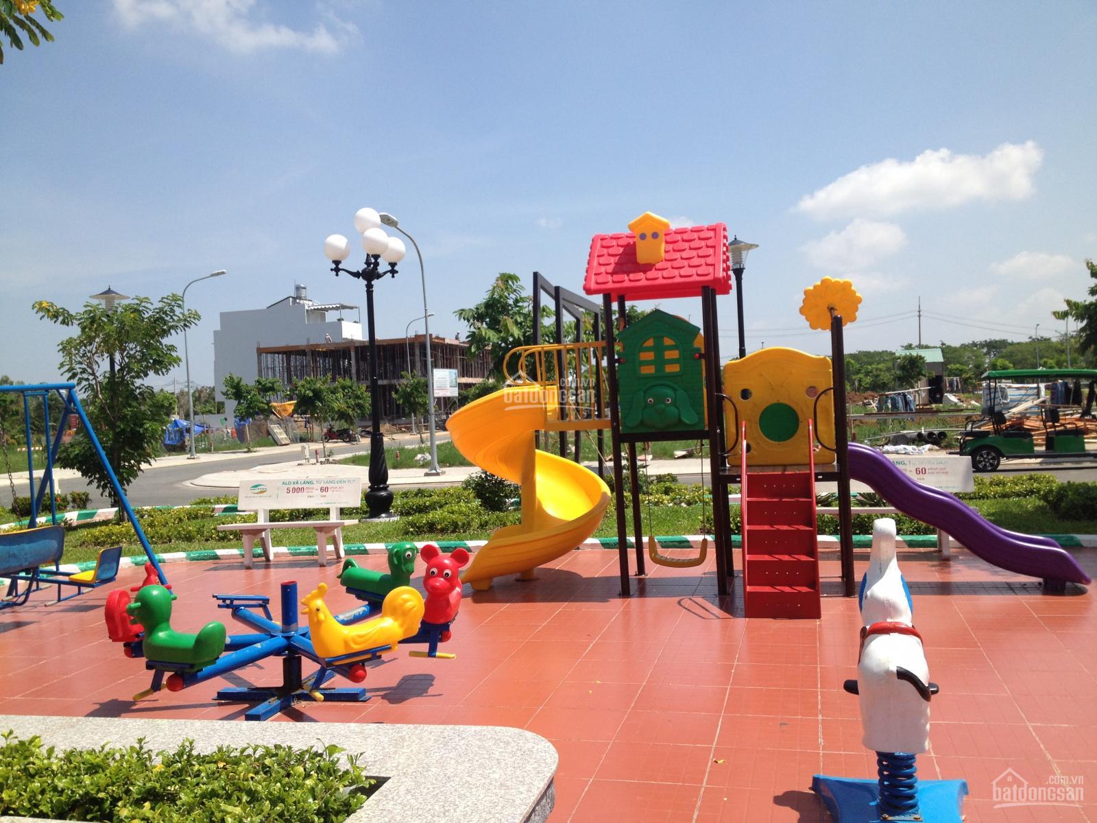 Khách gửi chủ đầu tư giá tốt nhất, nền đẹp ko cống, ở công viên 100m2, an toàn giao dịch: 7 tỷ/nền