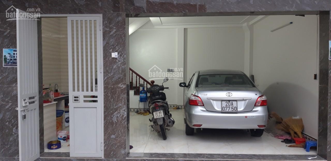 Chính chủ cần bán gấp nhà đất 40.5m2, đã xây nhà 5 tầng tại Sáp Mai giá 4,35 tỷ cạnh nhà hàng HT2