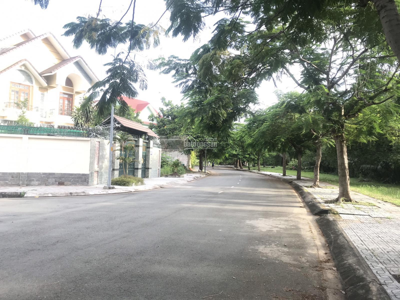 Bán gấp đất nền Quận 9 tại KDC Nam Long DT 4.5x20, 7x20, 10x20, 12x20m giá 78tr/m2. LH 0772 444 *** Bán gấp đất nền Quận 9 tại KDC Nam Long DT 4.5x20, 7x20, 10x20, 12x20m giá 78tr/m2. LH 0772 444 ***