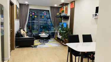 Chính chủ bán căn 2PN DT 70m2 tòa A chung cư Rivera Park 69 - giá 6.15 tỷ. LH: 0932 392 ***