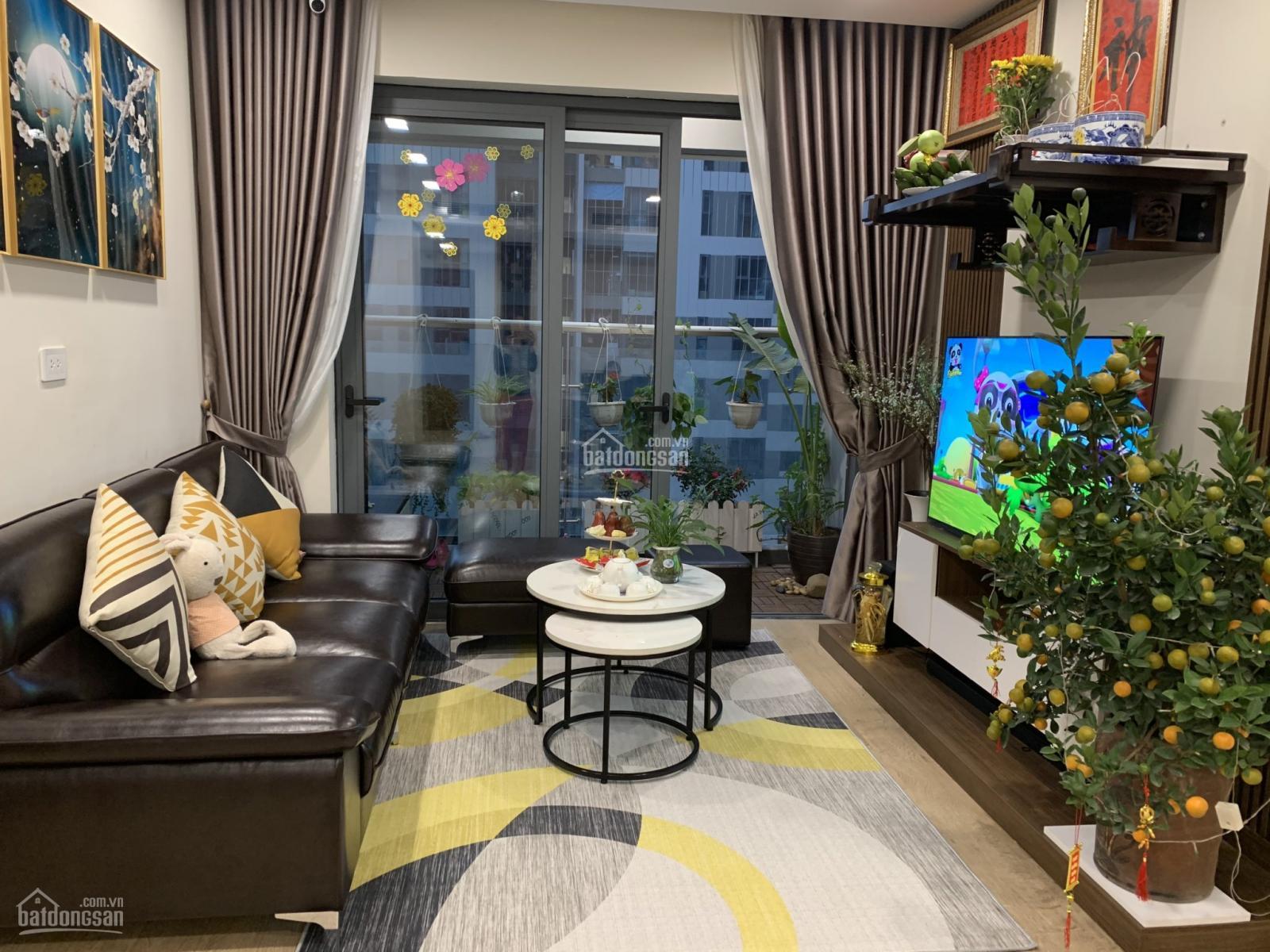 Chính chủ bán căn 2PN DT 70m2 tòa A chung cư Rivera Park 69 - giá 6.15 tỷ. LH: 0932 392 ***