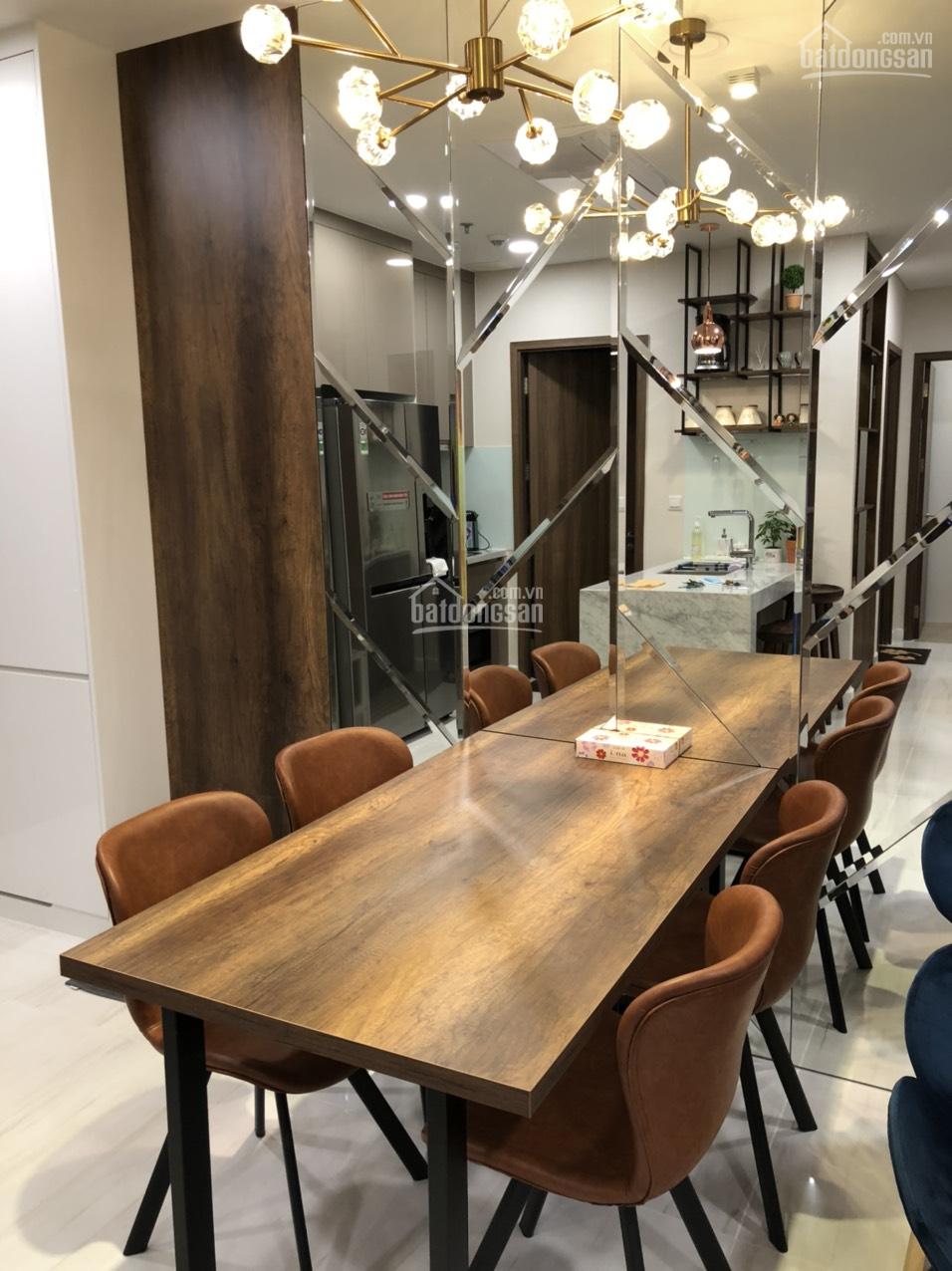 Em chuyên cho thuê Kingdom 101 với nhiều căn 2PN, 17 triệu/th. LH 0902 325 *** Em chuyên cho thuê Kingdom 101 với nhiều căn 2PN, 17 triệu/th. LH 0902 325 ***