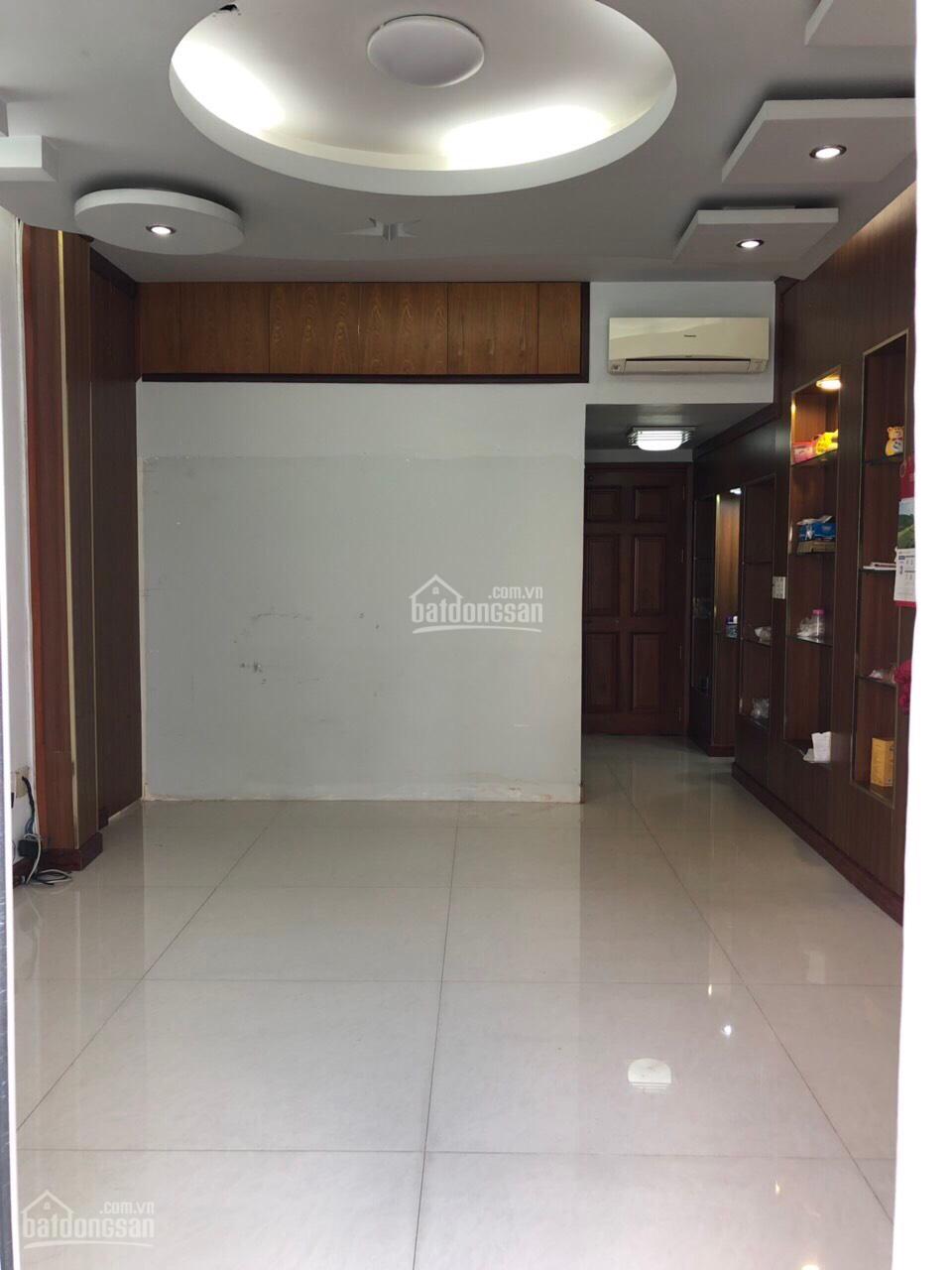 Cho thuê nhà ngay mặt tiền số 108/1 Cộng Hòa gần vòng xoay Lăng Cha Cả. DTSD 250m2 Cho thuê nhà ngay mặt tiền số 108/1 Cộng Hòa gần vòng xoay Lăng Cha Cả. DTSD 250m2