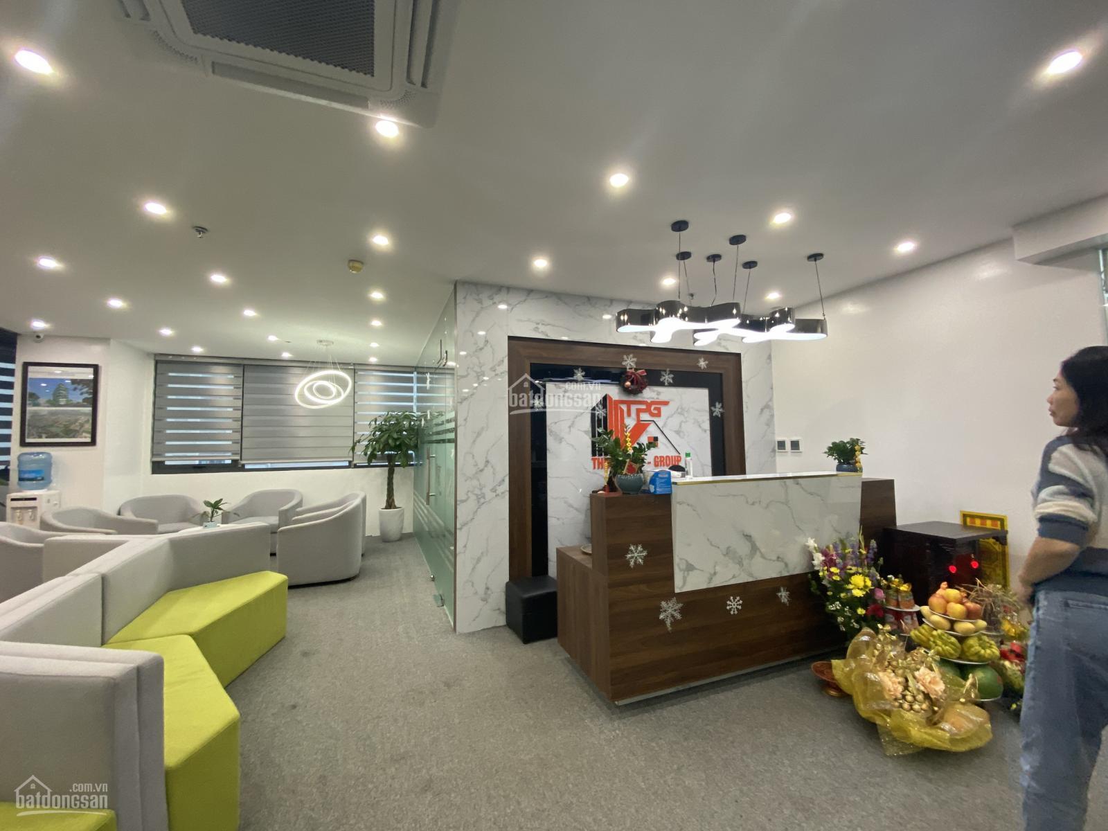 Chính chủ cho thuê VP DT 100m2 - 200m2 - 500m2 tòa Viwaseen, Tố Hữu. Giá chỉ từ 230 nghìn/m2/th Chính chủ cho thuê VP DT 100m2 - 200m2 - 500m2 tòa Viwaseen, Tố Hữu. Giá chỉ từ 230 nghìn/m2/th