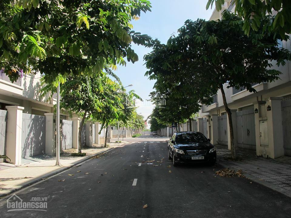 Cho thuê căn liền kề khu đô thị mới An Hưng có nền, nhà vệ sinh, điện nước 6tr/tháng. LH 0904 333 *** Cho thuê căn liền kề khu đô thị mới An Hưng có nền, nhà vệ sinh, điện nước 6tr/tháng. LH 0904 333 ***