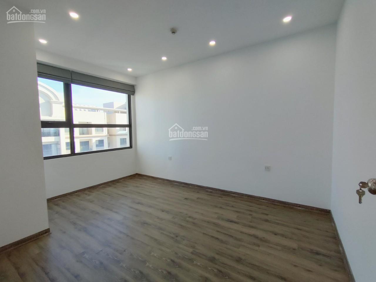 BQL Vinhomes D'Capitale cho thuê văn phòng, diện tích từ 38 - 96m2, giá thuê chỉ từ 7.5 triệu/tháng