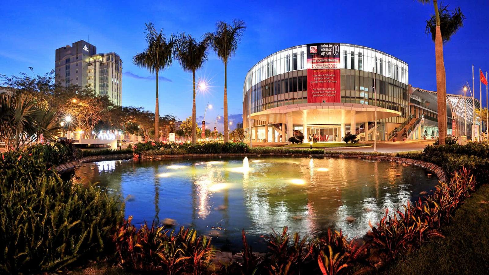 Chính chủ cần bán nhanh biệt thự góc 2 mặt tiền đường lớn khu Phú Mỹ Hưng, giá 55 tỷ