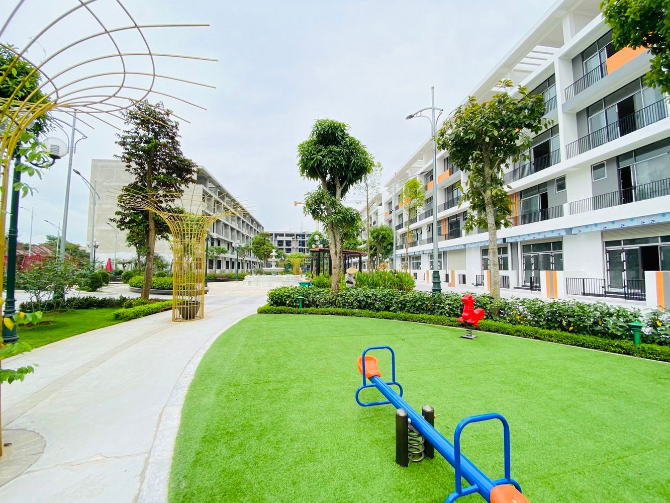 Bán shophouse, LK 5 tầng tại Bình Minh Garden Long Biên, 15,9 tỷ (78m2)