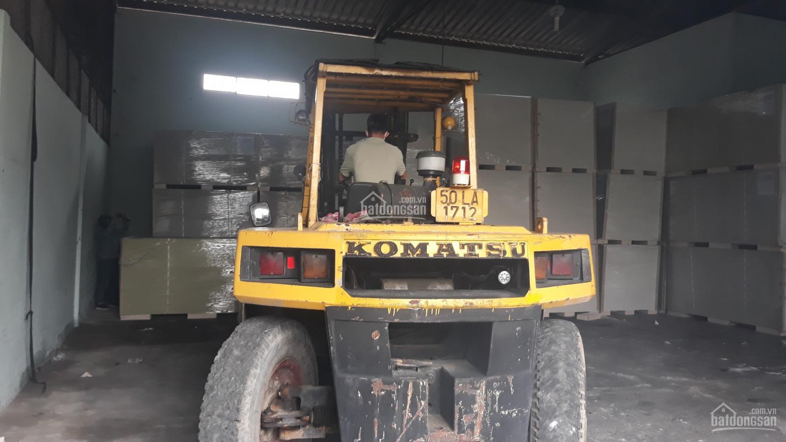 Cho thuê kho xưởng 700m2 tại Bùi Văn Ba, P. Tân Thuận Đông, Quận 7, TP. HCM. LH: 0916 302 ***