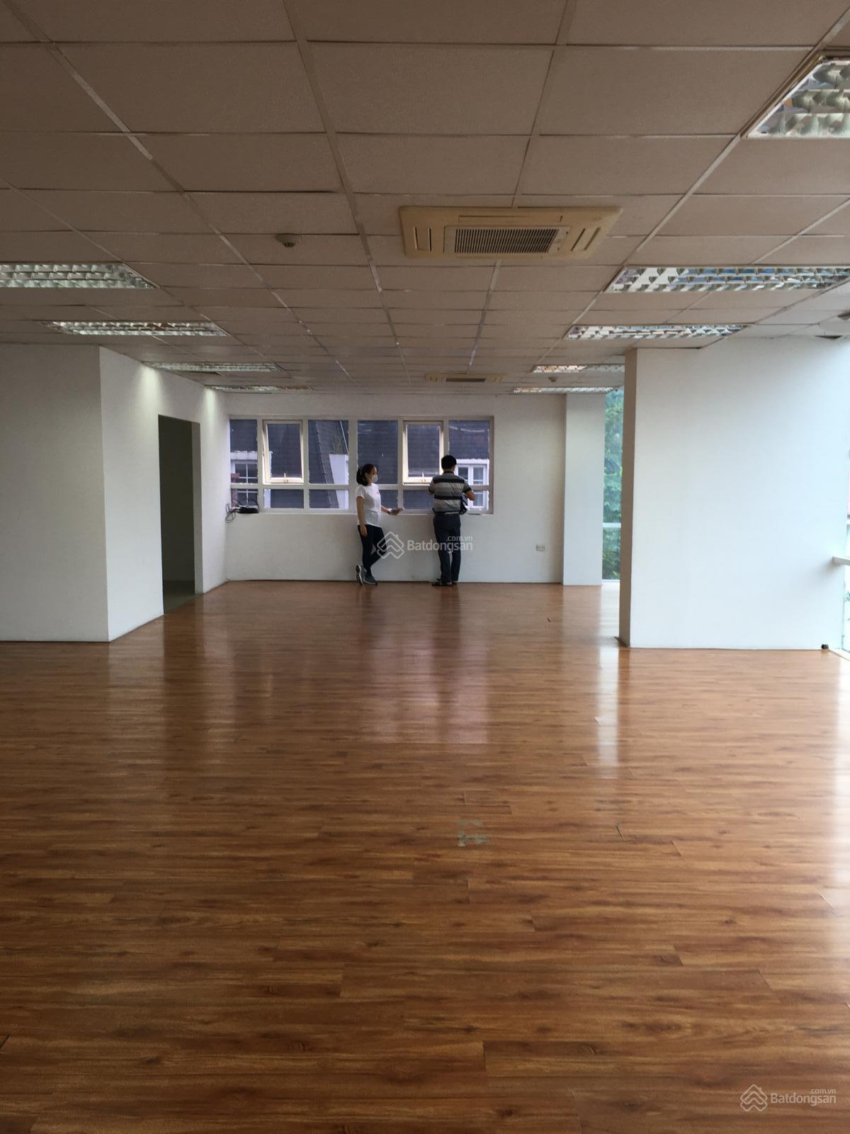 Cho thuê văn phòng tòa nhà Hòa Phát phố Tân Mai 100, 150, 200, 300, 800m2 giá 110 nghìn/m2/th Cho thuê văn phòng tòa nhà Hòa Phát phố Tân Mai 100, 150, 200, 300, 800m2 giá 110 nghìn/m2/th