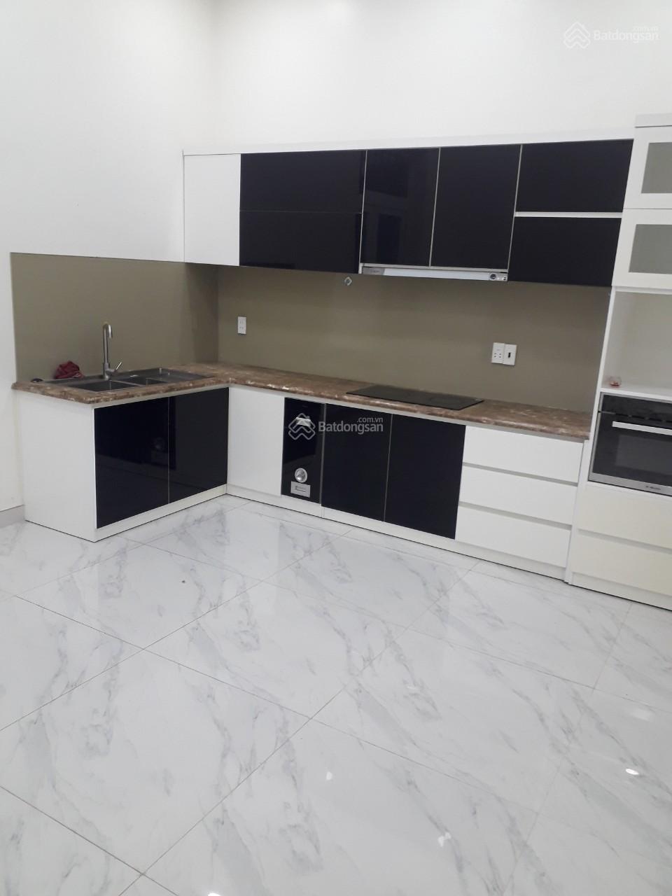 Cho thuê nhà mặt tiền Phạm Hùng, Quận 8, TP. HCM. (Gần ngã tư Tạ Quang Bửu)