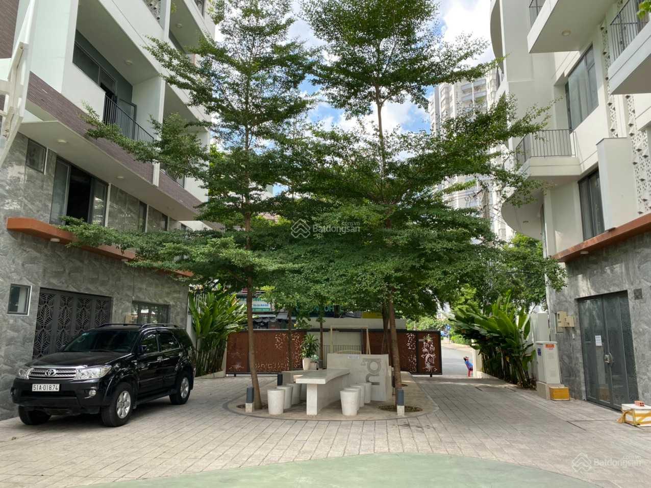 Nhà khu coumpound Quận 6, an ninh, tiện nghi, cao cấp. Nhà 5 tầng - khu nhà cao cấp 0939 368 *** Nhà khu coumpound Quận 6, an ninh, tiện nghi, cao cấp. Nhà 5 tầng - khu nhà cao cấp 0939 368 ***