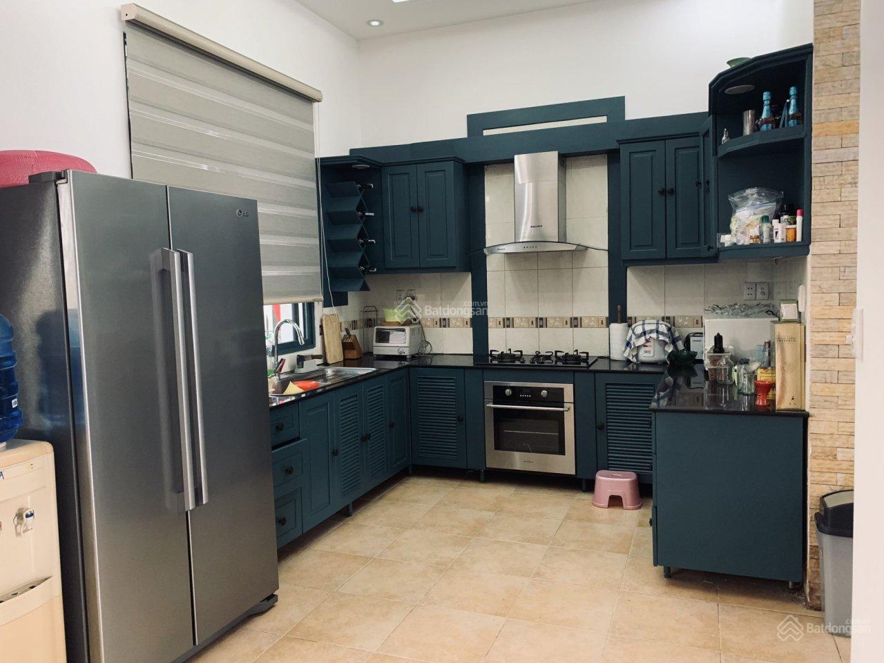 Bán biệt thự liên kế Mỹ Thái 1, Phú Mỹ Hưng, Q7. Diện tích 7x18m (126m2), LH: 0919 582 ***