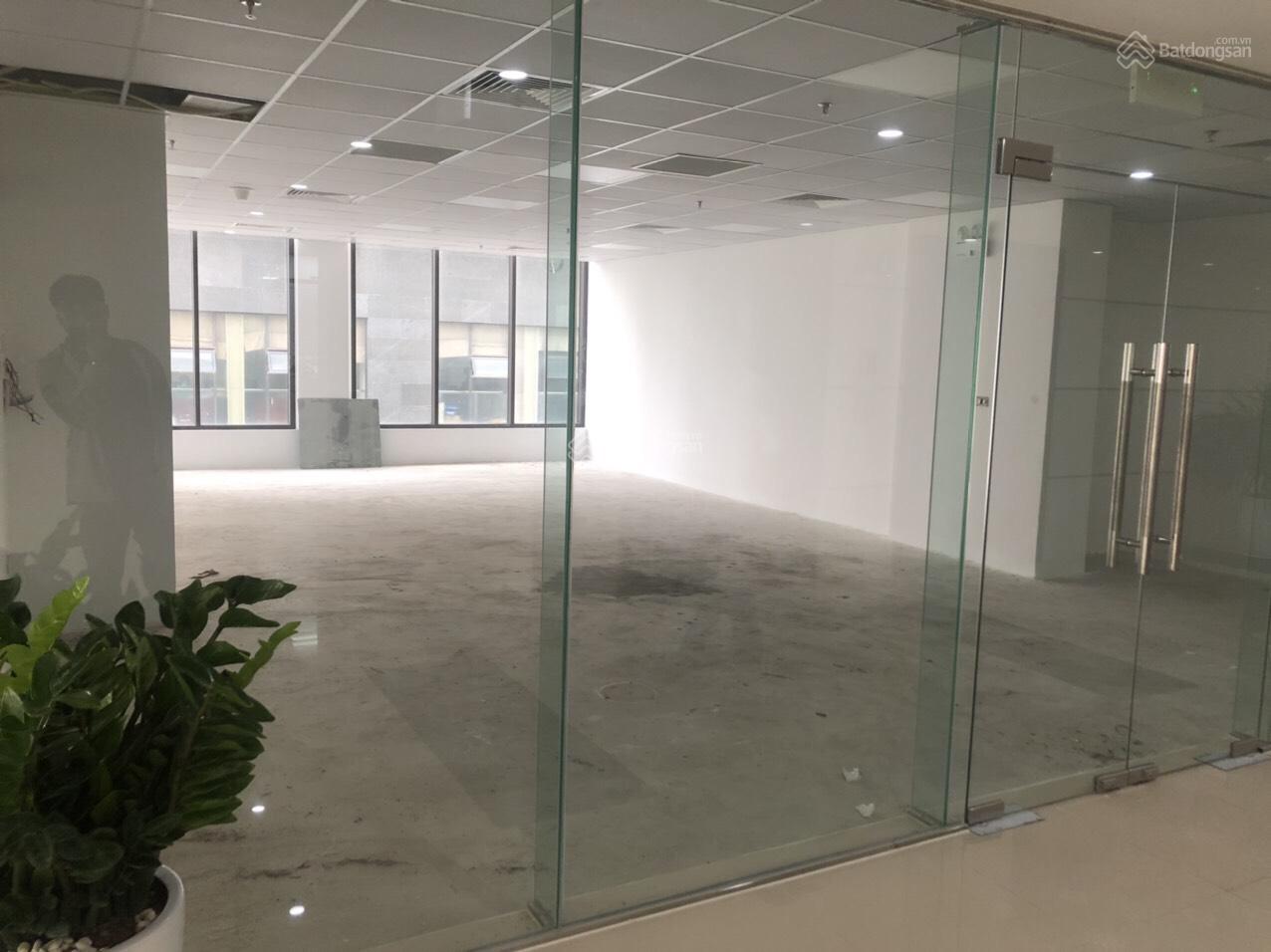 Cho thuê văn phòng TTTM Chợ Mơ, Bạch Mai, DT 100m2, 150m2, 200m2, 400m2, 1884m2 giá 130 nghìn/m2/th