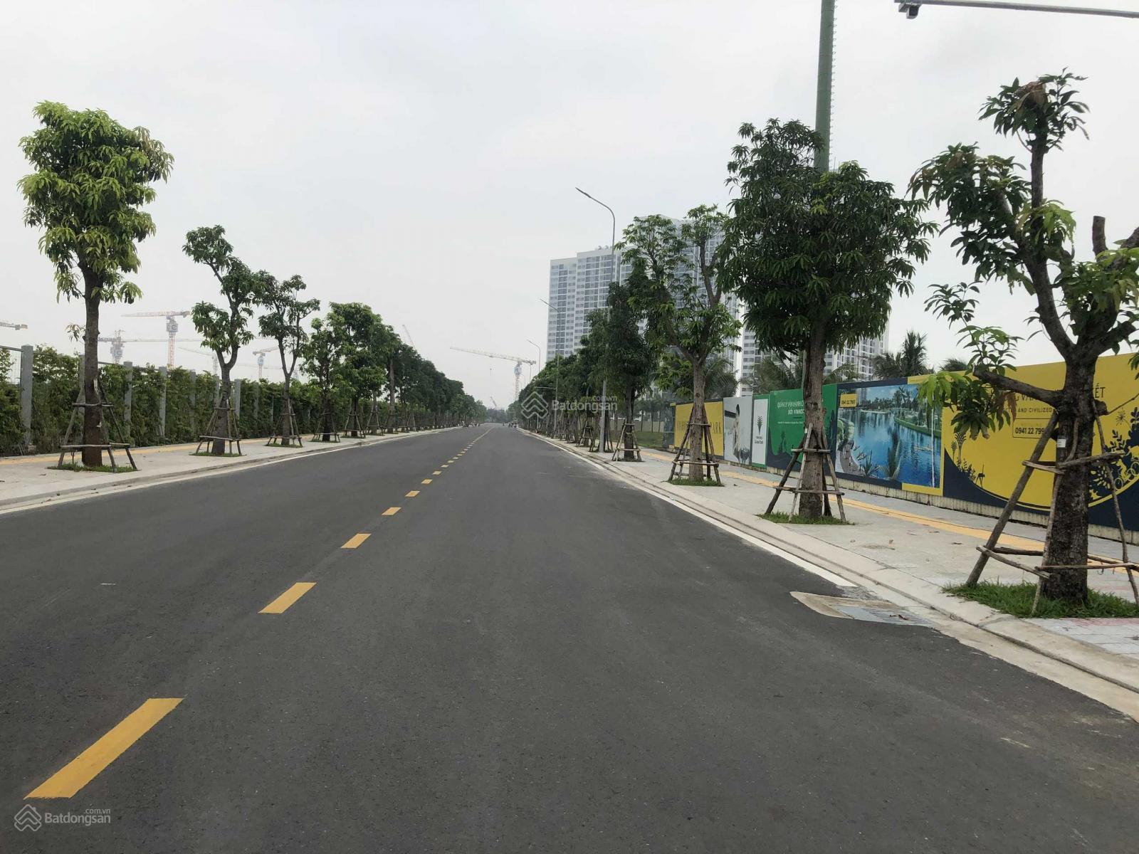 Hàng đầu tư! Mặt tiền Phước Thiện ngay cổng Vinhomes, Q9, 40m*120m = 4800m2, giá bán 175 tỷ TL Hàng đầu tư! Mặt tiền Phước Thiện ngay cổng Vinhomes, Q9, 40m*120m = 4800m2, giá bán 175 tỷ TL