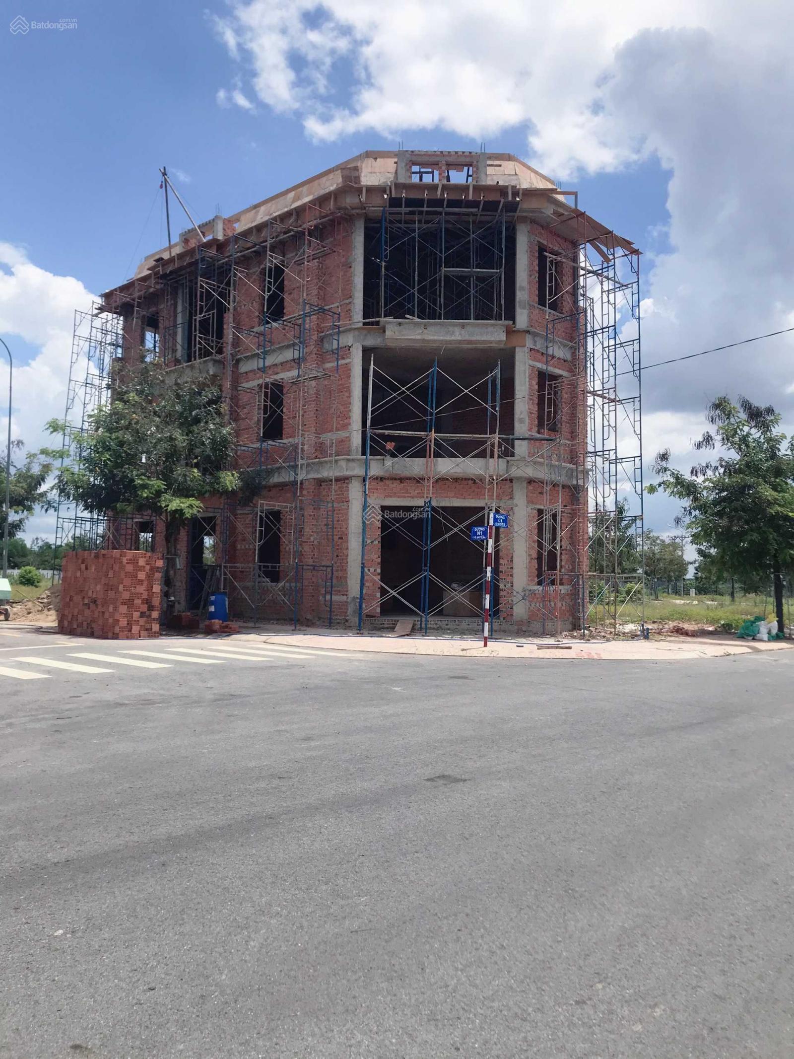 Cần bán gấp lô đất sổ sẵn giá rẻ dự án Bến Cát Center City 2, mặt tiền Hùng Vương, An Điền, Bến Cát Cần bán gấp lô đất sổ sẵn giá rẻ dự án Bến Cát Center City 2, mặt tiền Hùng Vương, An Điền, Bến Cát