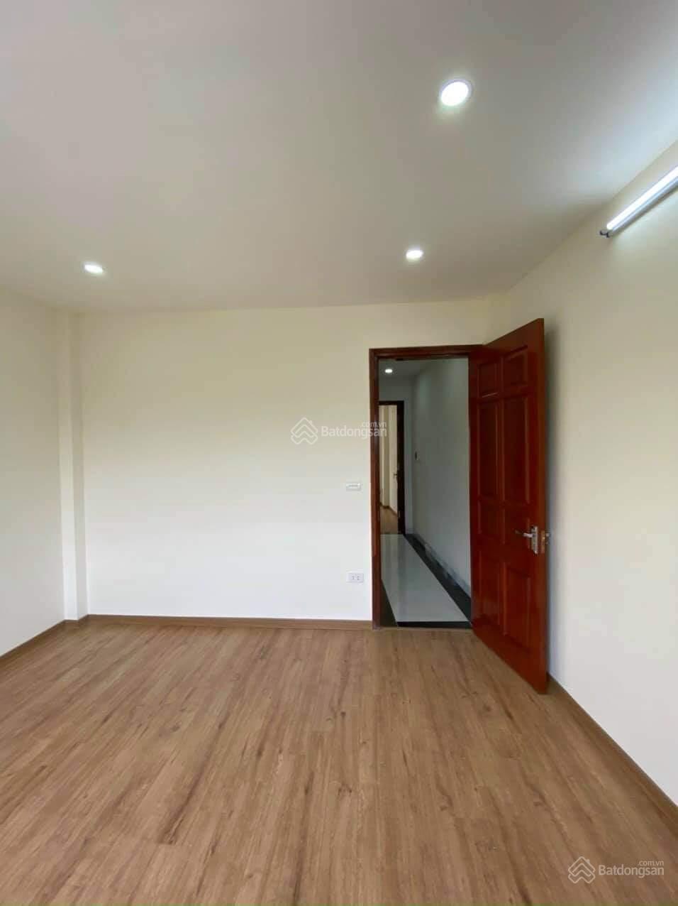 Chính chủ bán nhà, Vĩnh Ninh, Vĩnh Quỳnh. 42m2 x 4 tầng, giá 4.5 tỷ, LH 0985 636 ***