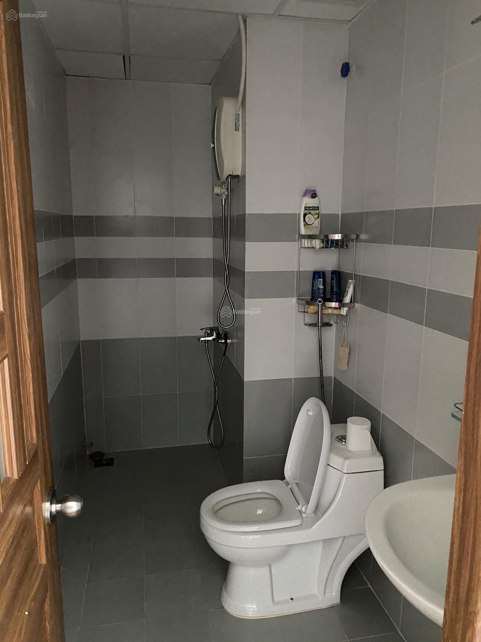 Tô Ký Tower giá 1.99 tỷ 2PN 50.3m2 - 65m2, có BC, sổ hồng, mặt tiền Tô Ký có TTTM, LH 0901 808 ***