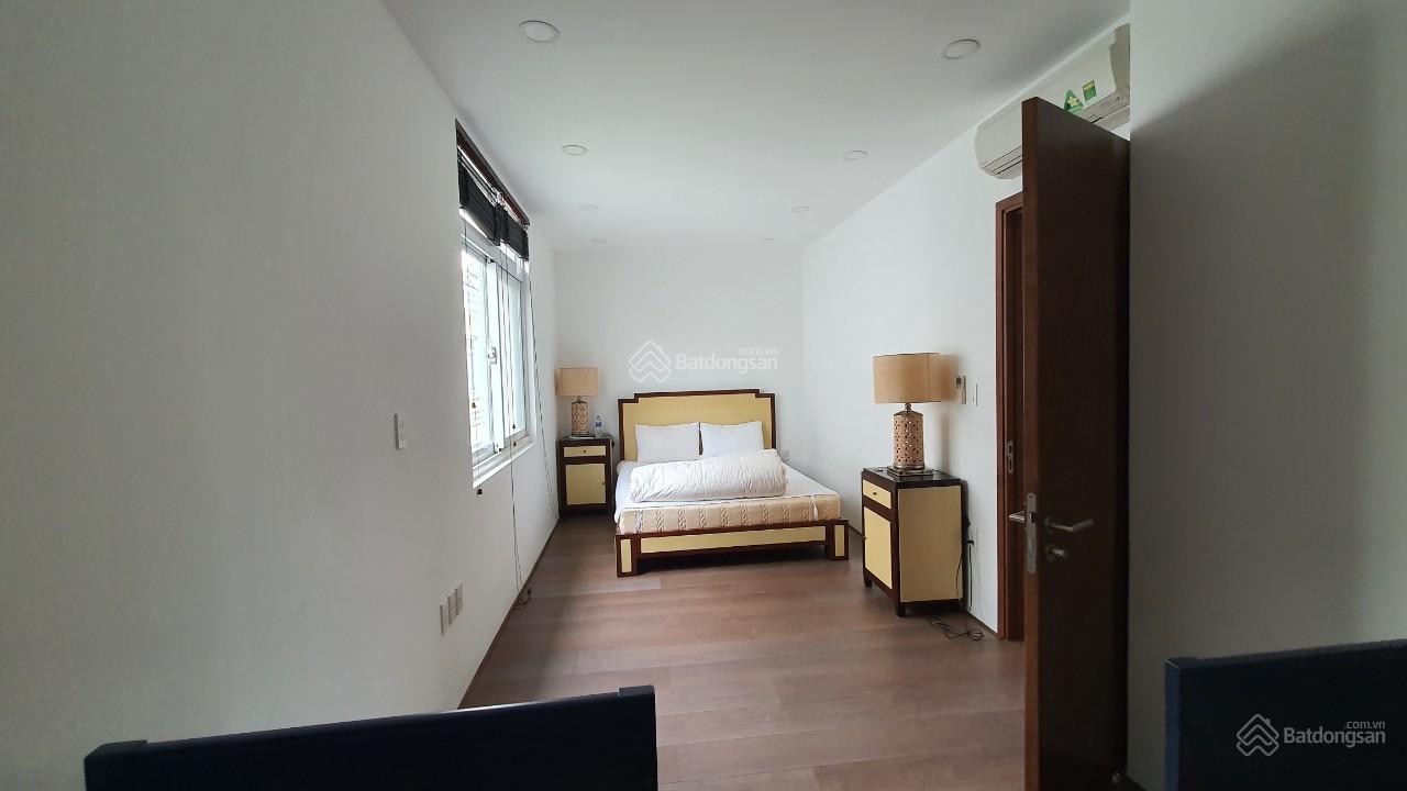 Chính chủ bán căn biệt thự góc 2 mặt tiền Mỹ Phú, Phường Tân Phú, Quận 7, TP HCM, LH: 0919 582 ***