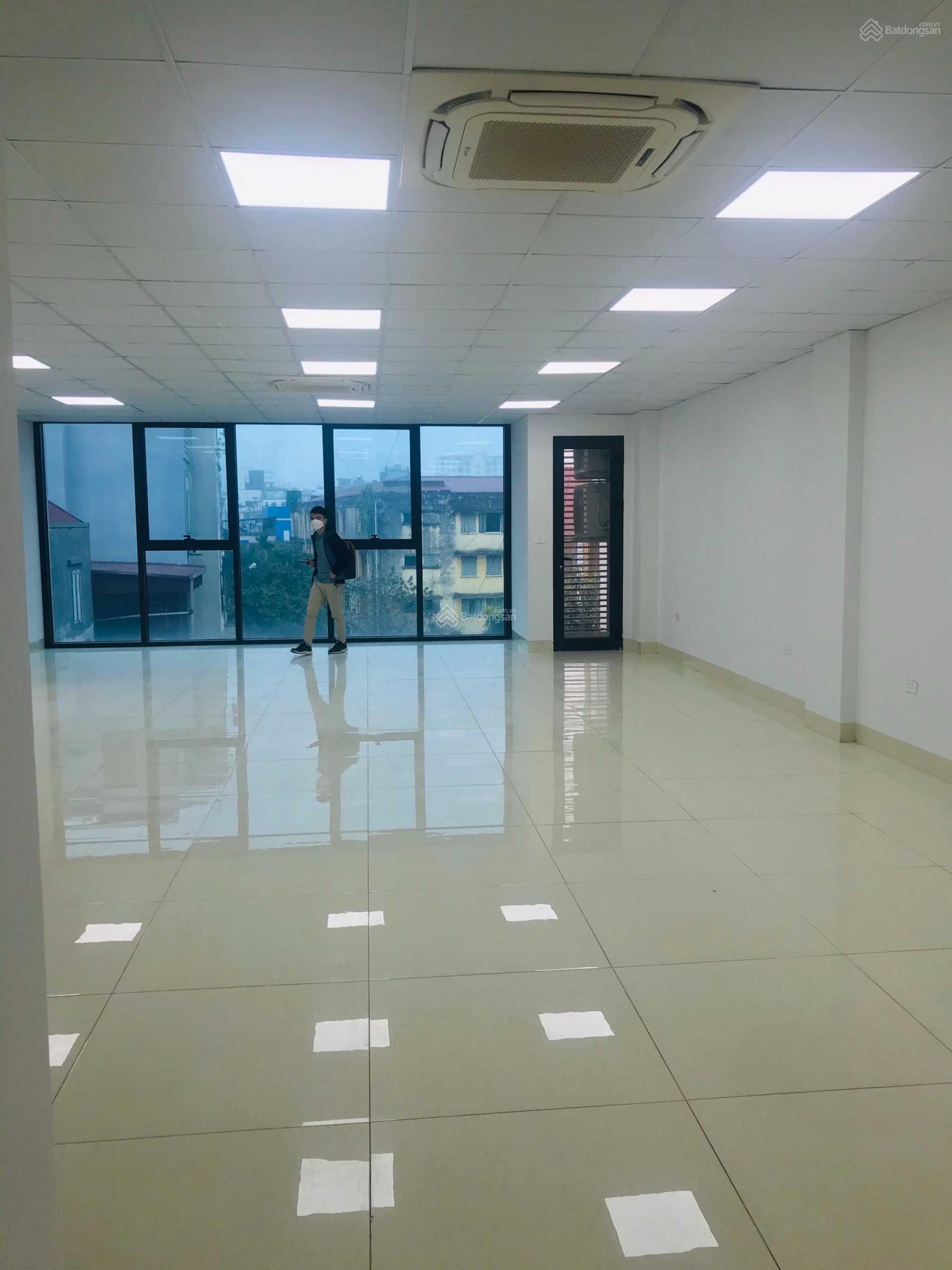 Cho thuê sàn văn phòng tại khu Triều Khúc - Nguyễn Trãi, diện tích 120m2/tầng, thông sàn
