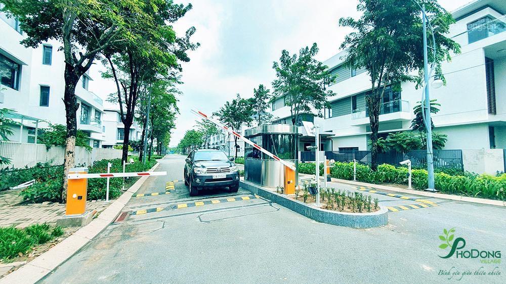 Bán biệt thự vườn Phố Đông Village full nội thất, đã sổ giá tốt 13tỷ - Hotline 0908 137 *** Bán biệt thự vườn Phố Đông Village full nội thất, đã sổ giá tốt 13tỷ - Hotline 0908 137 ***