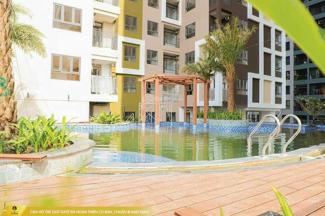 Cần bán căn góc 1PN giá tốt, sổ sẵn The East Gate - Metro Tower, Dĩ An, cạnh Làng Đại Học Quốc Gia