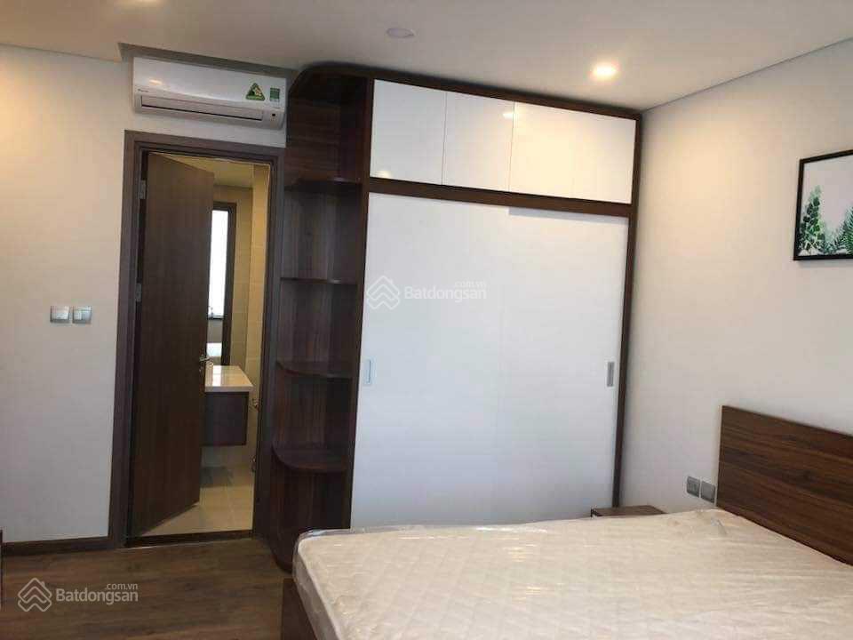 Cần bán gấp căn hộ 1PN, DT 42m2 ở tòa CT1A KĐT Mới Nghĩa Đô - 106 HQV. Giá bán 3,5 tỷ LH 0979 062 ***