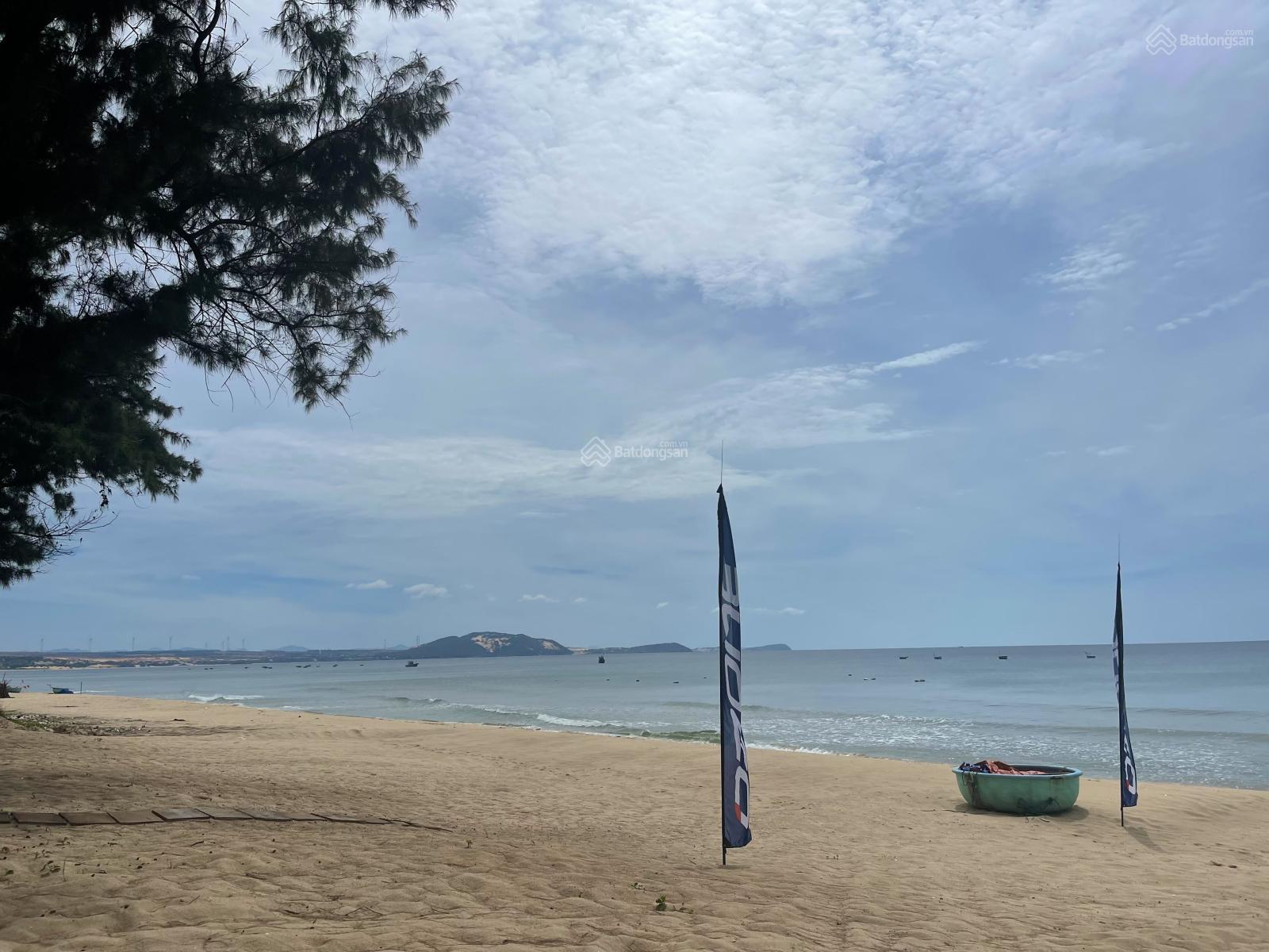 Bán 1000m2 cạnh biển Nguyễn Cơ Thạch, Mũi Né giáp Sungroup Mũi Né