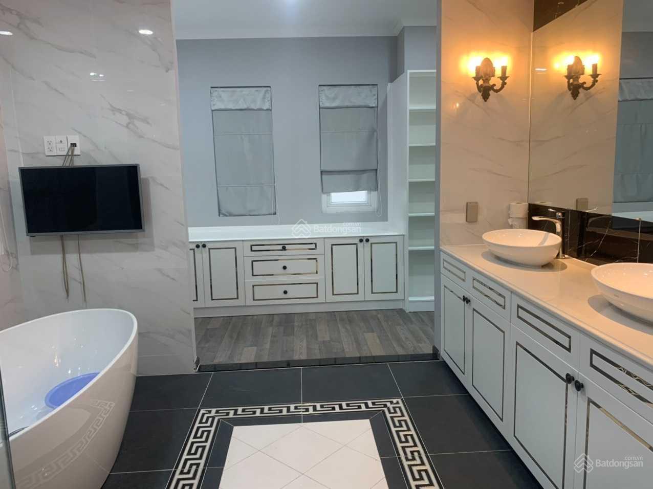 Cho thuê Lucasta Villa Khang Điền, nhà thiết kế 4PN 1PK full nội thất và nhiều tiện ích khác 35tr Cho thuê Lucasta Villa Khang Điền, nhà thiết kế 4PN 1PK full nội thất và nhiều tiện ích khác 35tr