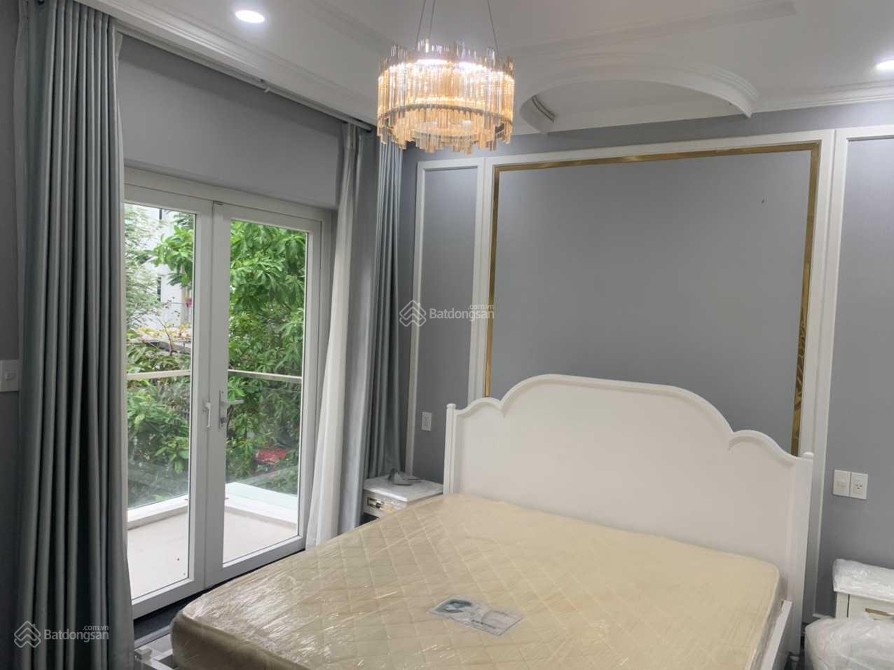 Cho thuê Lucasta Villa Khang Điền, nhà thiết kế 4PN 1PK full nội thất và nhiều tiện ích khác 35tr Cho thuê Lucasta Villa Khang Điền, nhà thiết kế 4PN 1PK full nội thất và nhiều tiện ích khác 35tr