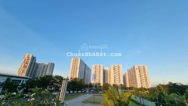 Chính chủ bán gấp căn 40m2 thương mại giá 1.550 tỷ, LH: 0976 312 *** Duyên