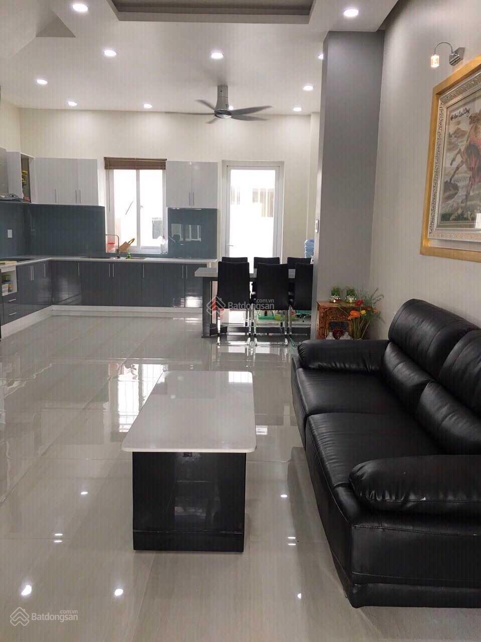Cần cho thuê biệt thự song lập Villa Park thiết kế 1 trệt 2 lầu, full nội thất và nội thất cơ bản