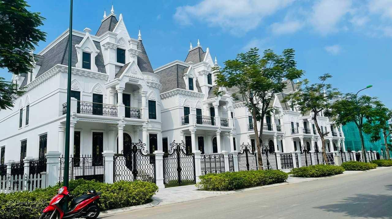 Bán rẻ biệt thự cao cấp The Zei - HD Mon - 8 Lê Đức Thọ - 268m2 - 106.5 tỷ - có thang máy