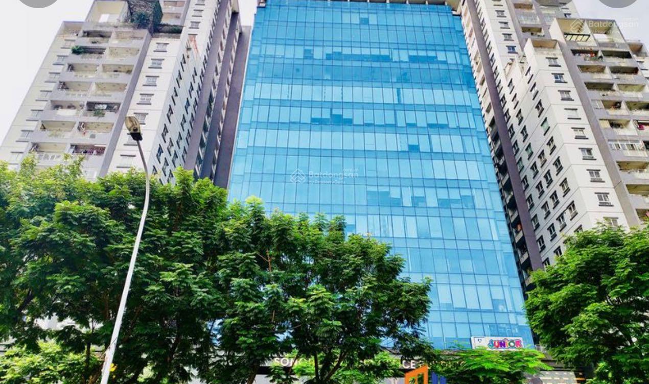 Bán căn hộ 165 Thái Hà, Đống Đa DT 120m2,3PN, full ở ngay hơn 8 xu