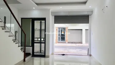 Cho thuê nhà ngã tư Vạn Phúc - Tố Hữu, Hà Đông, Hà Nội. Diện tích 65m2 x 4 tầng