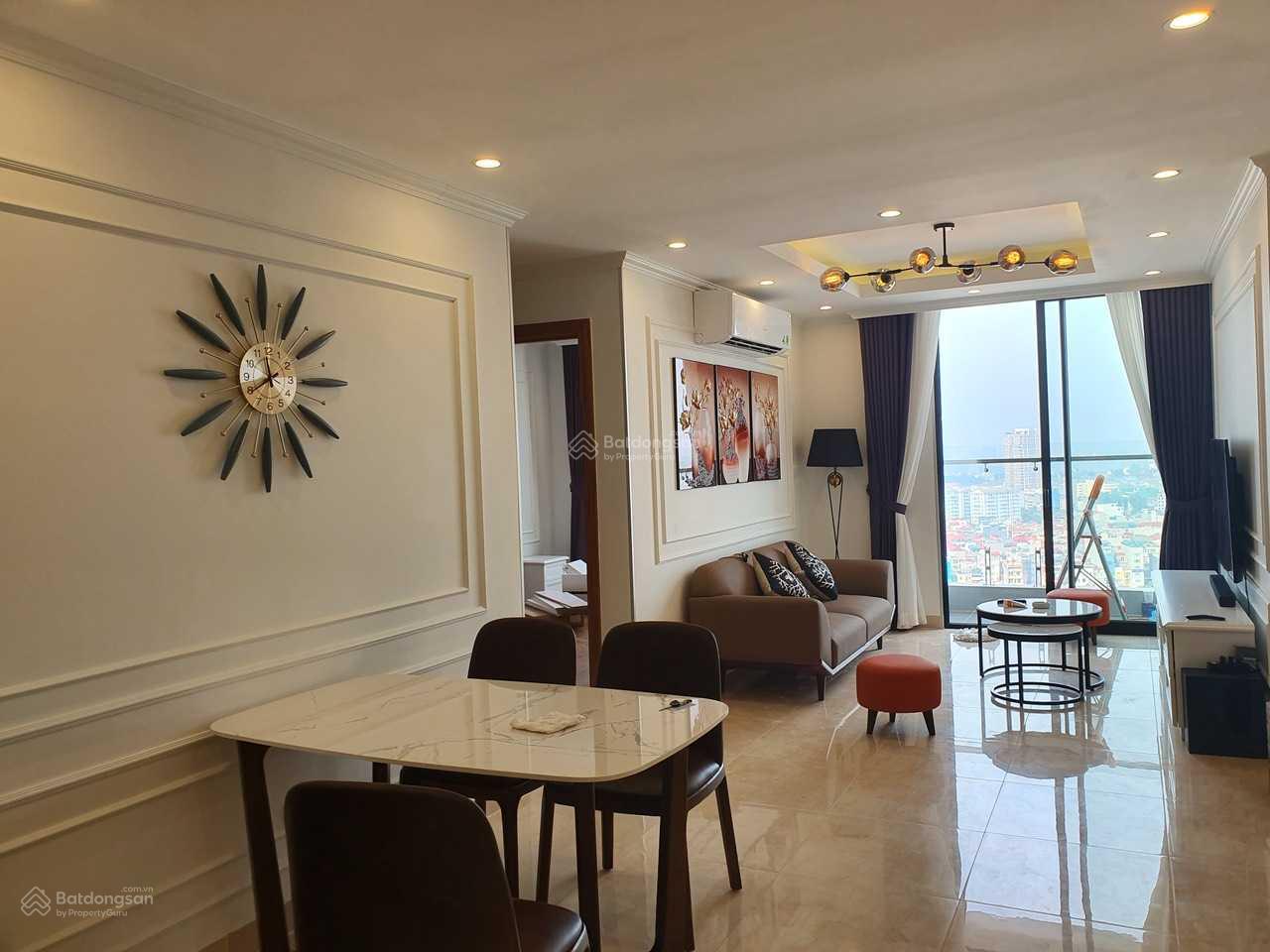 Bán căn hộ 90 Nguyễn Tuân, 70m2, thiết kế 2 phòng ngủ 2 vệ sinh, nội thất đầy đủ, sổ lâu dài
