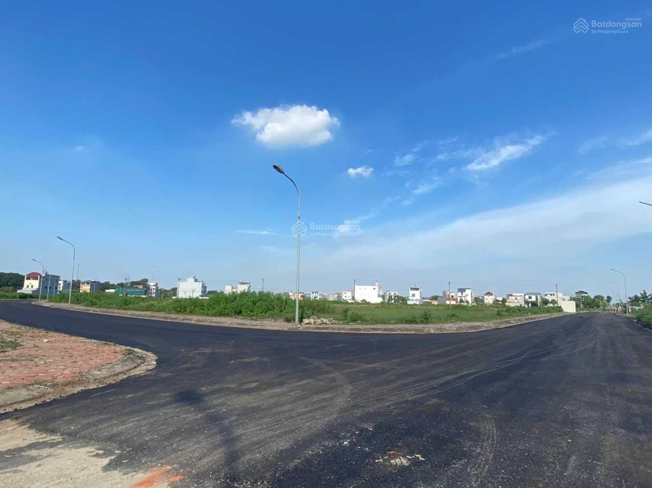 NHỈNH 8 TỶ LÔ NỀN VIEW VƯỜN HOA VỊ TRI ĐẮC ĐỊA KDT CHI ĐÔNG MÊ LINH HÀ NỘI 0967 522 *** NHỈNH 8 TỶ LÔ NỀN VIEW VƯỜN HOA VỊ TRI ĐẮC ĐỊA KDT CHI ĐÔNG MÊ LINH HÀ NỘI 0967 522 ***