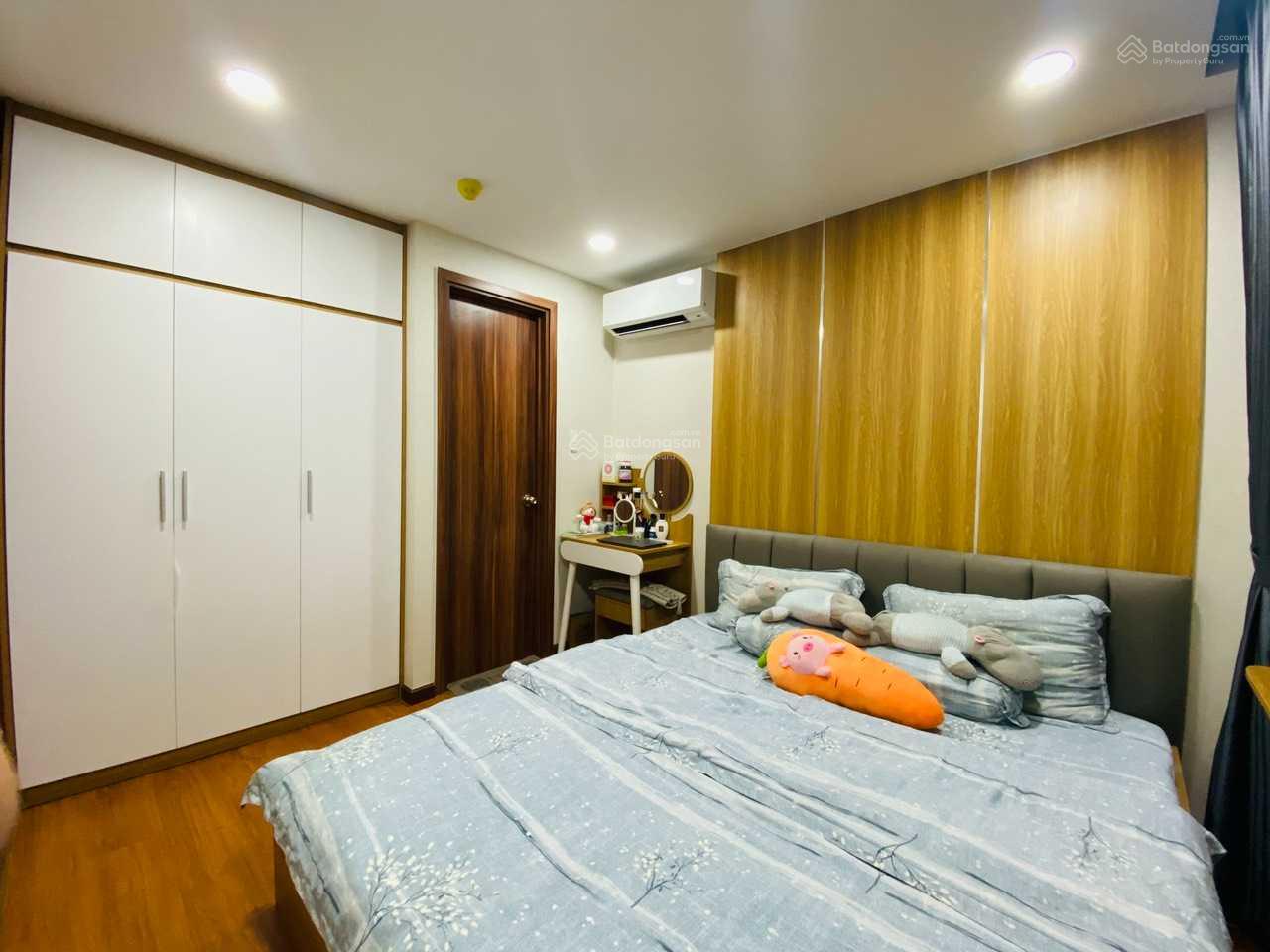 Cho thuê căn hộ 1pn + 49m2 giá 3,3tr,có ban côgn rộng rãi; có căn 49m ở, full NT 5 triệu