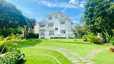 BÁN BIỆT THỰ SIÊU VIP CHATEAU PHÚ MỸ HƯNG. DT: 572M2. CĂN GÓC CẠNH KHU TIỆN ÍCH