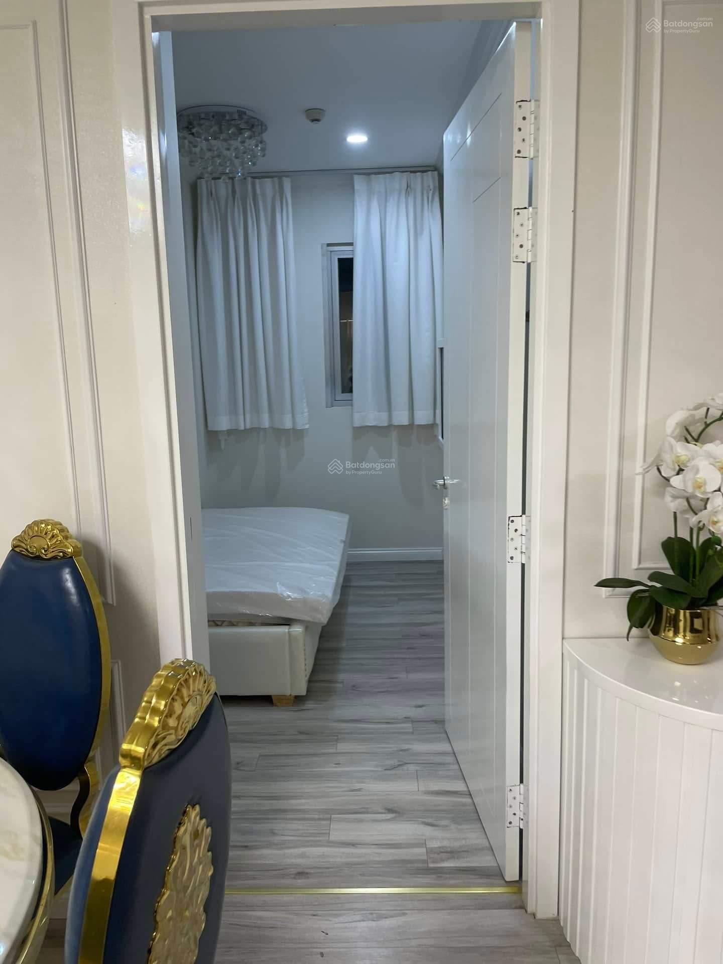 Giỏ Hàng CHCC Orchard Garden: 37m OT Full 10tr/75m 2PN Full 17tr/100m 3PN Full 21tr LH: Duy Phong Giỏ Hàng CHCC Orchard Garden: 37m OT Full 10tr/75m 2PN Full 17tr/100m 3PN Full 21tr LH: Duy Phong