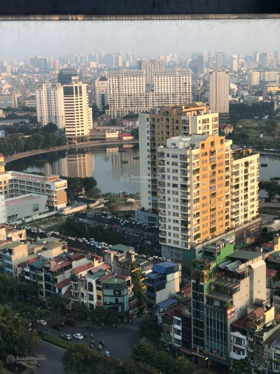 Vin liễu giai: Căn góc 120m2 view 4 hồ tại M3