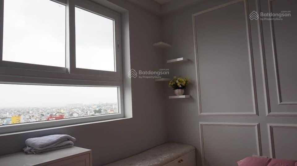 Cho thuê căn hộ 71m2, 2PN 2WC nhà trống giá từ 7tr đến 7tr5