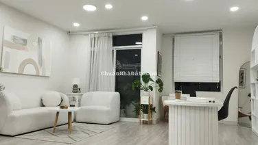 Chính chủ cho thuê CHCC Xi Grand Court DT 93m2 3PN2WC NT 18tr/th Duy Phong LH: 0944 904 *** (Nhà Đẹp)