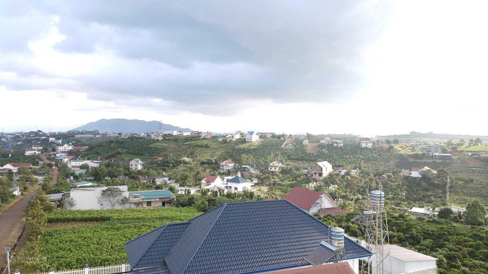 Cần bán đất mặt tiền đường Tản Đà, thành phố Bảo Lộc. Có sẵn thổ cư Cần bán đất mặt tiền đường Tản Đà, thành phố Bảo Lộc. Có sẵn thổ cư