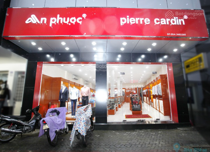 Cho thuê nhà mặt tiền số 124 Võ Văn Ngân, Quận Thủ Đức, DT: 8x20m, 1 trệt, DTSD: 320m2