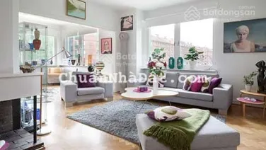 Cho thuê căn hộ Phố Đội Cấn, Ba Đình, 170m2, 4PN, full nội thất, 23 tr/th. LH 0981 545 ***