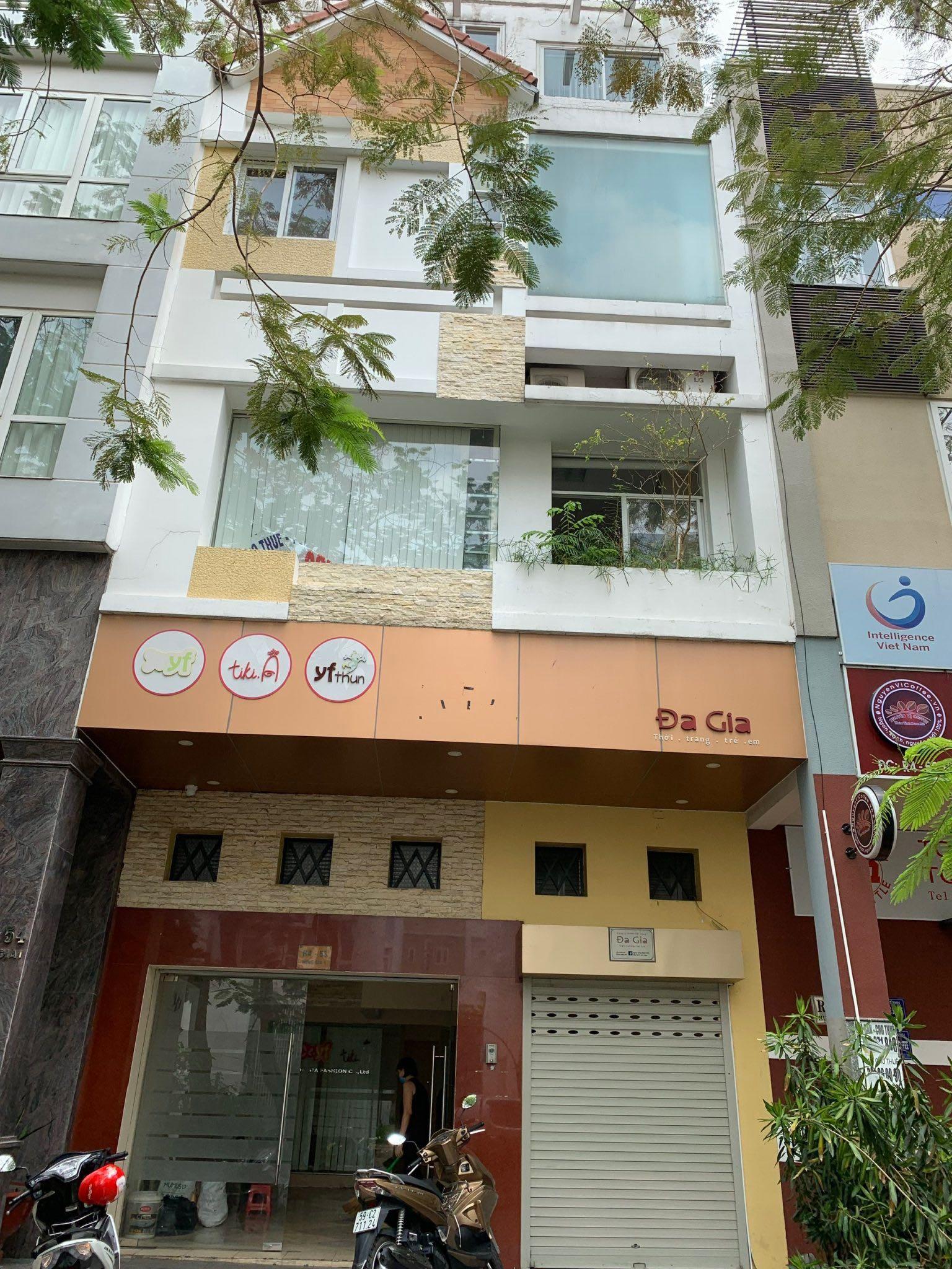 Chính chủ gửi bán nhiều SP Hưng Gia, Hưng Phước Phú Mỹ Hưng - DT 6x18,5m, SHR giá 28 tỷ/SP