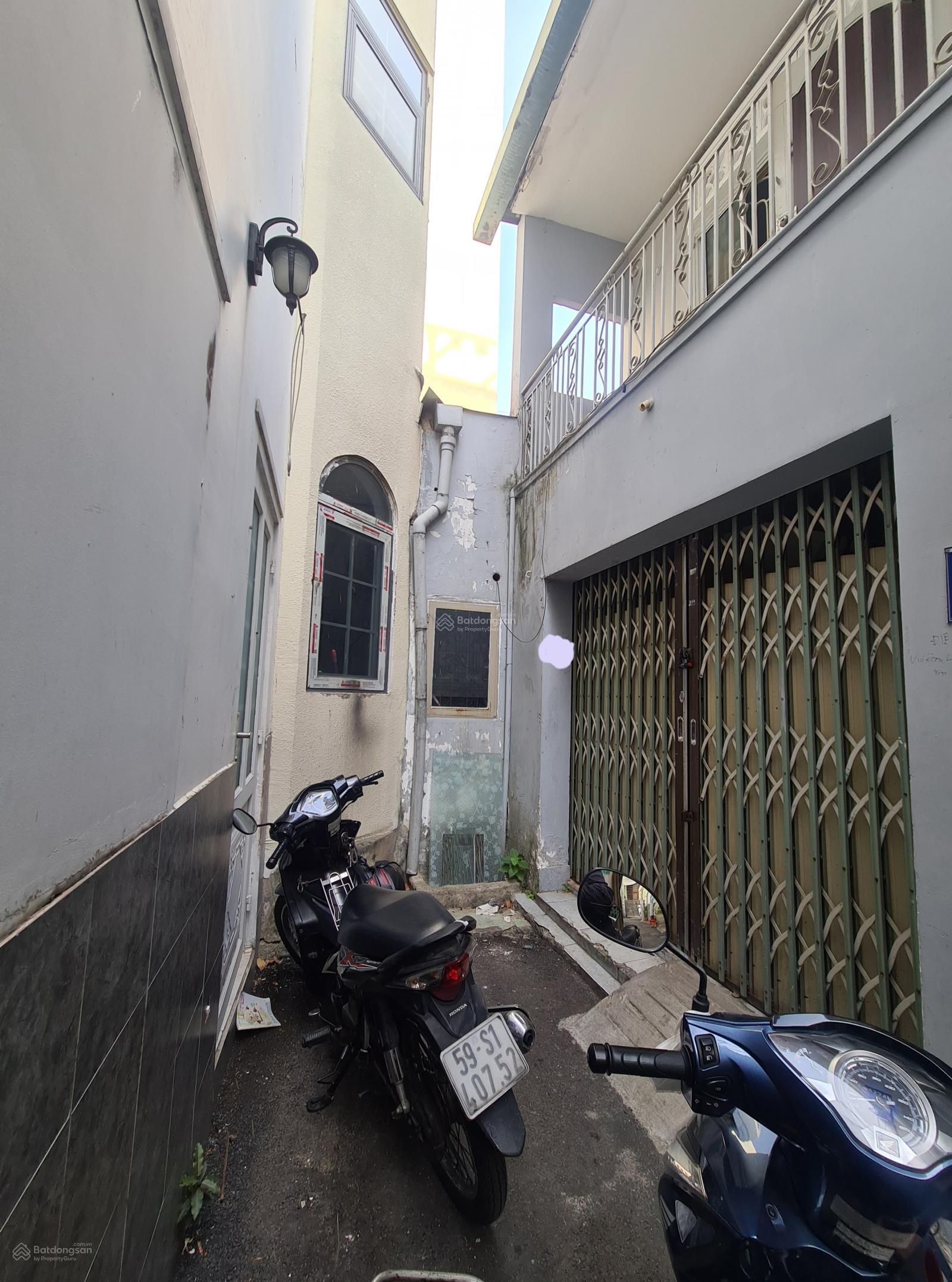 Chỉ 5tỷ2 có ngay nhà 2tầng 44m2 Nguyễn Văn Nguyễn P. Tân Định Quận 1 SHR khu dân cư hiện hữu gần MT